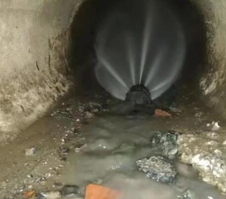 四更镇市政管道清淤